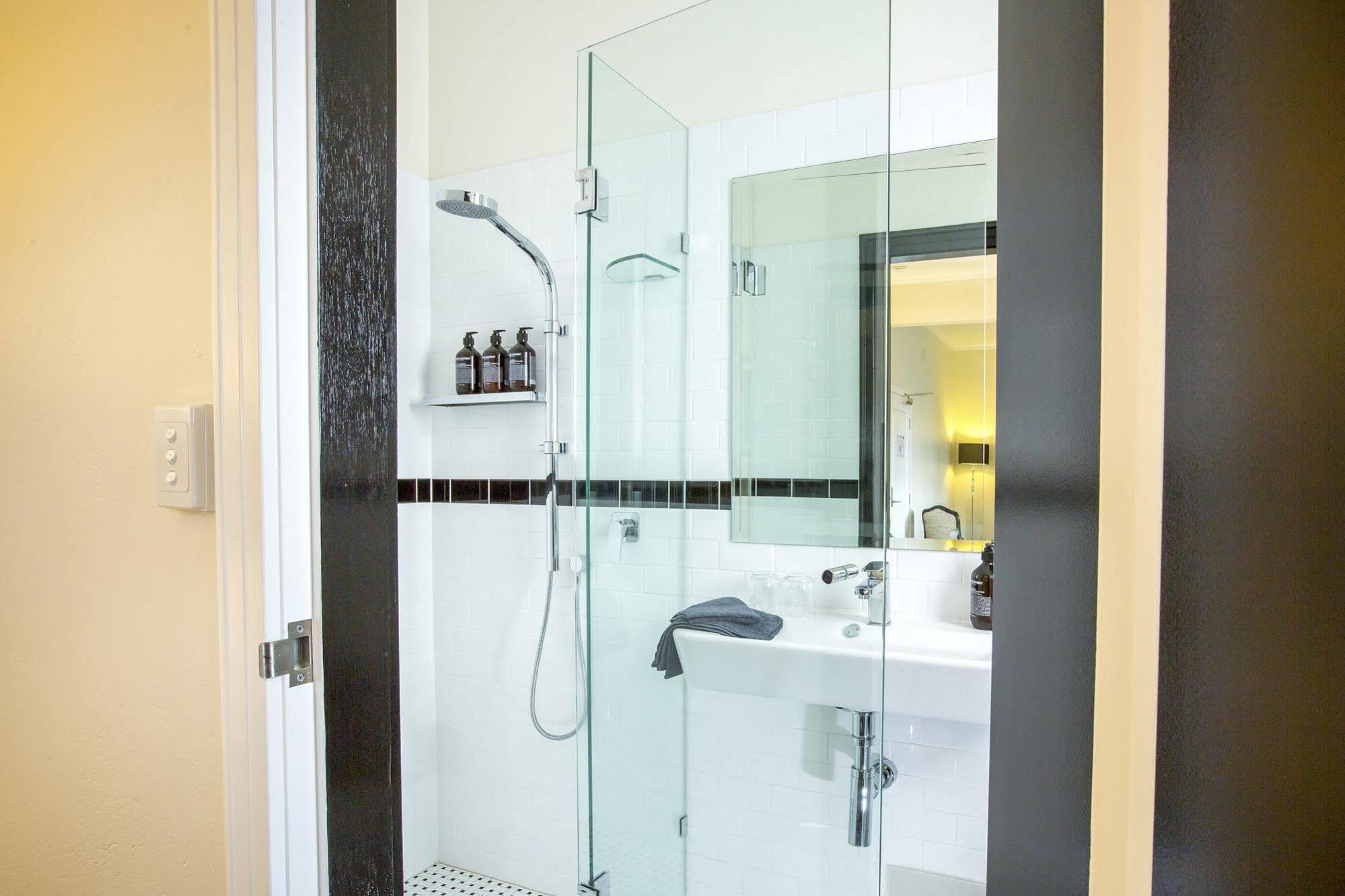 The Commercial Boutique Hotel Tenterfield Extérieur photo