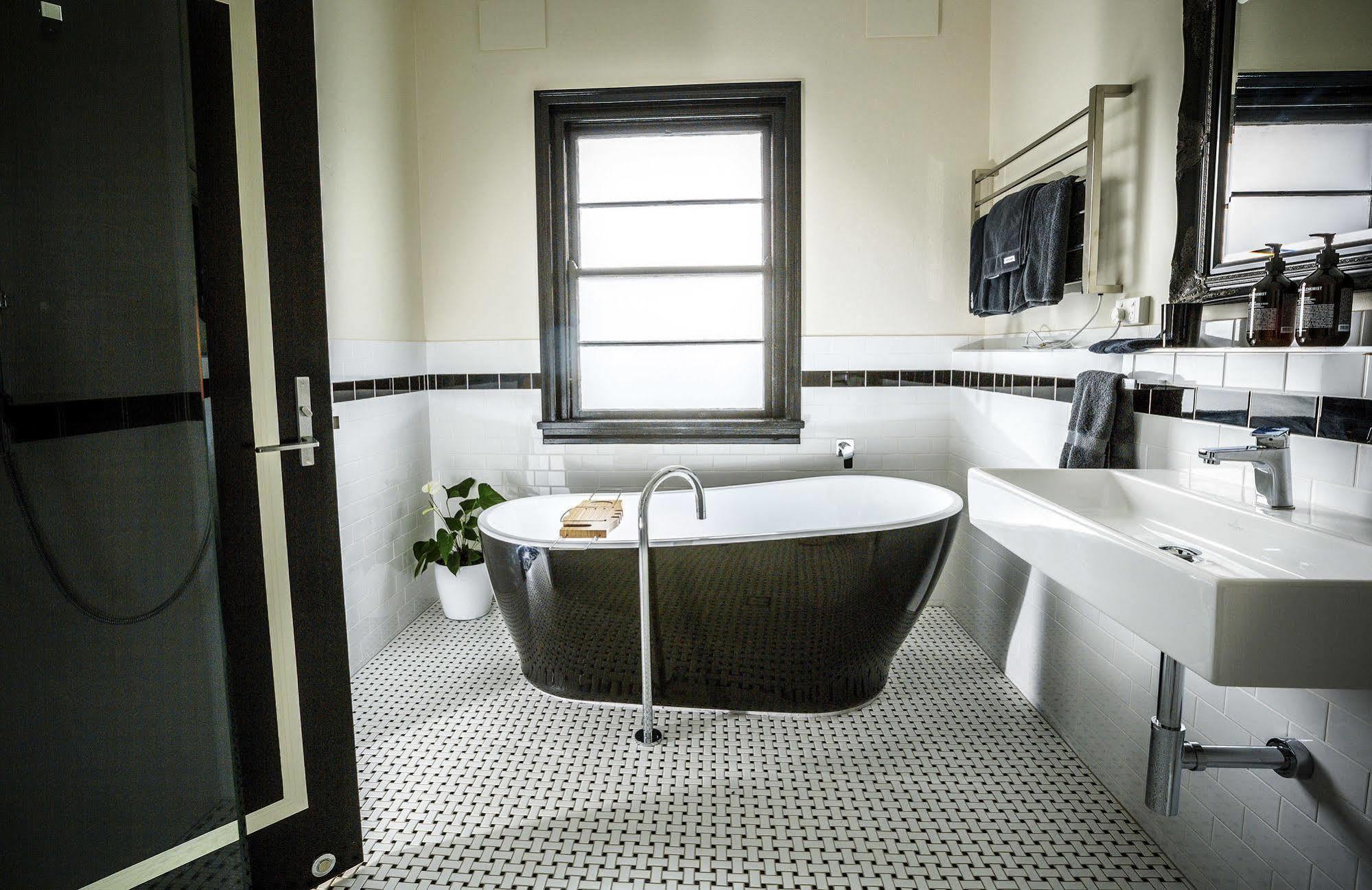 The Commercial Boutique Hotel Tenterfield Extérieur photo