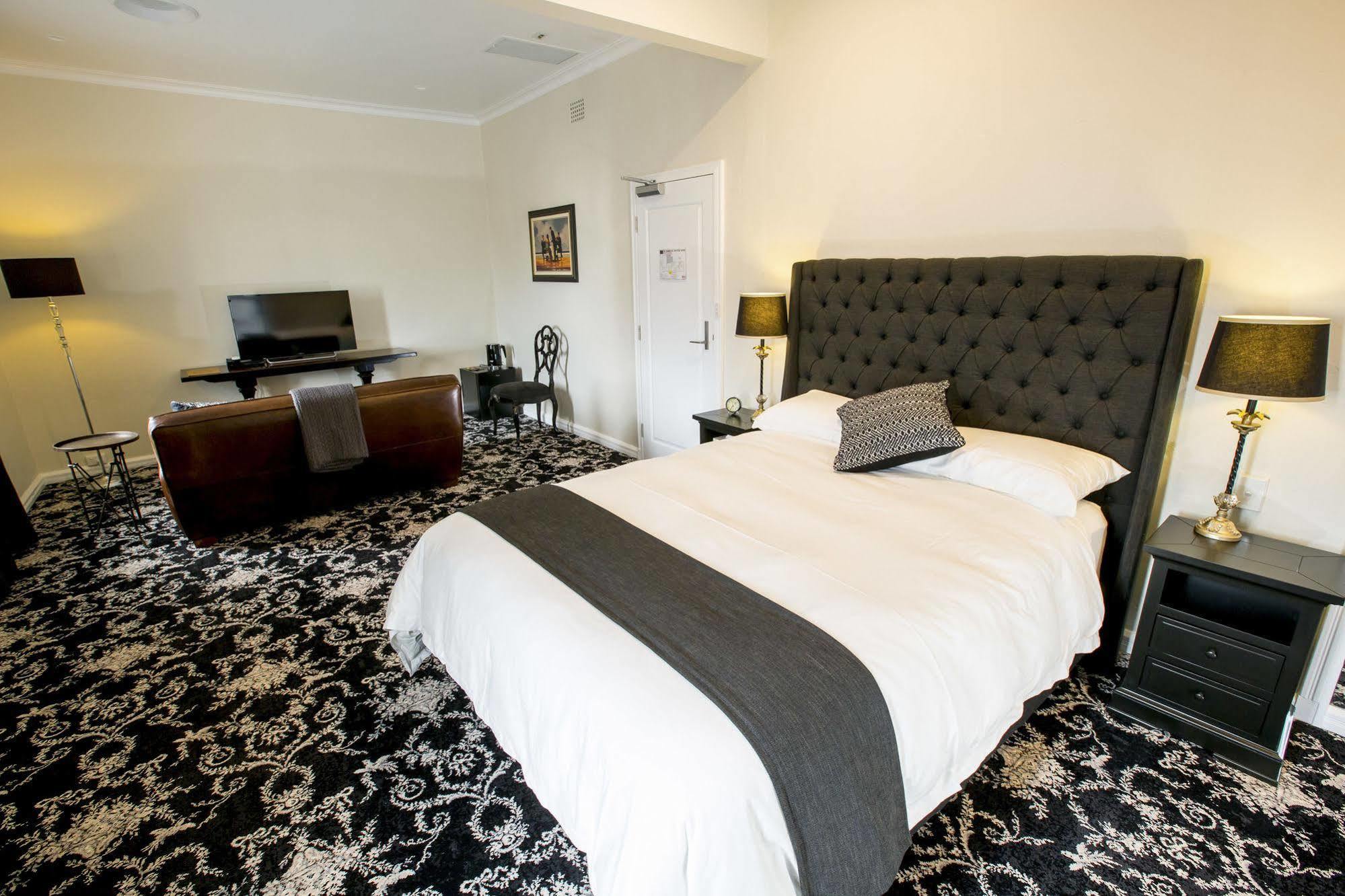 The Commercial Boutique Hotel Tenterfield Extérieur photo